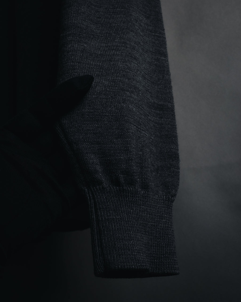 "YVES SAINT LAURENT" 80’s-90’s embroidered logo wool knit sweater