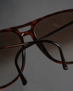 “Christian Dior MONSIEUR”
80’s Oversized aviator sunglasses