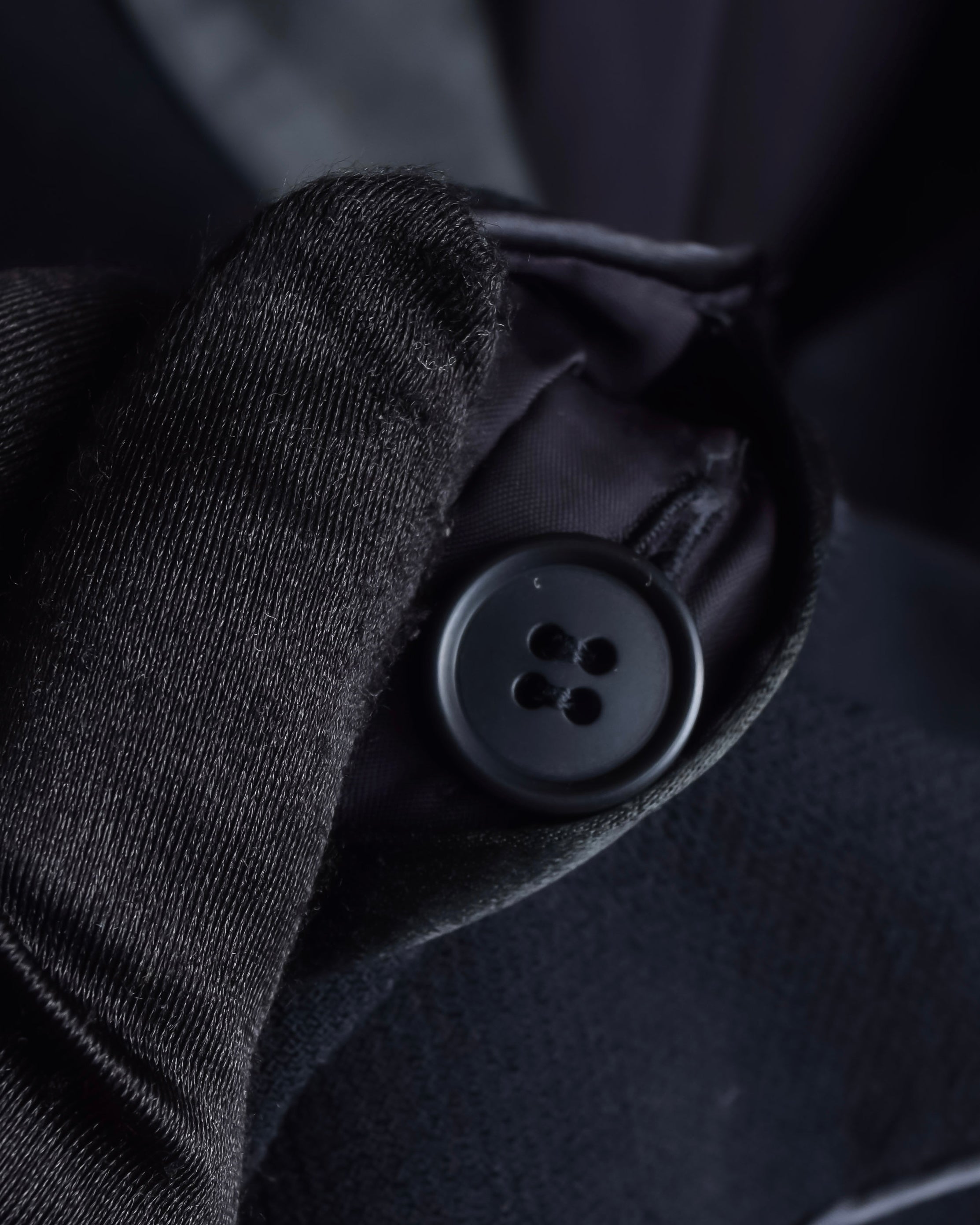 "BALENCIAGA La Mode" Satin-switched piping design tailored jacket