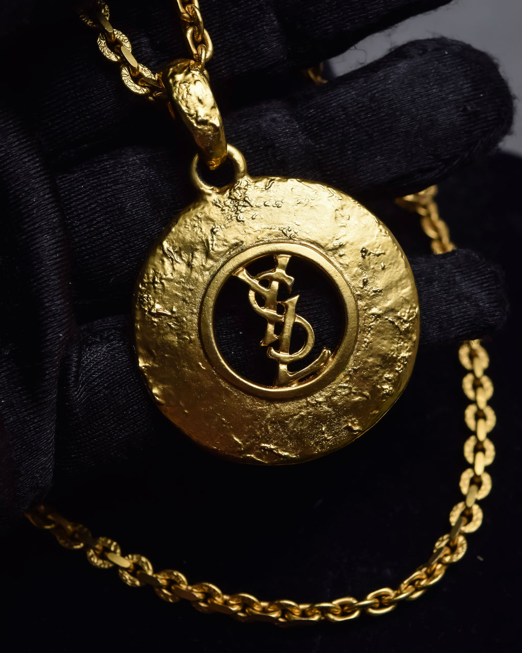 "YVES SAINT LAURENT" Embossed medallion YSL charm necklace