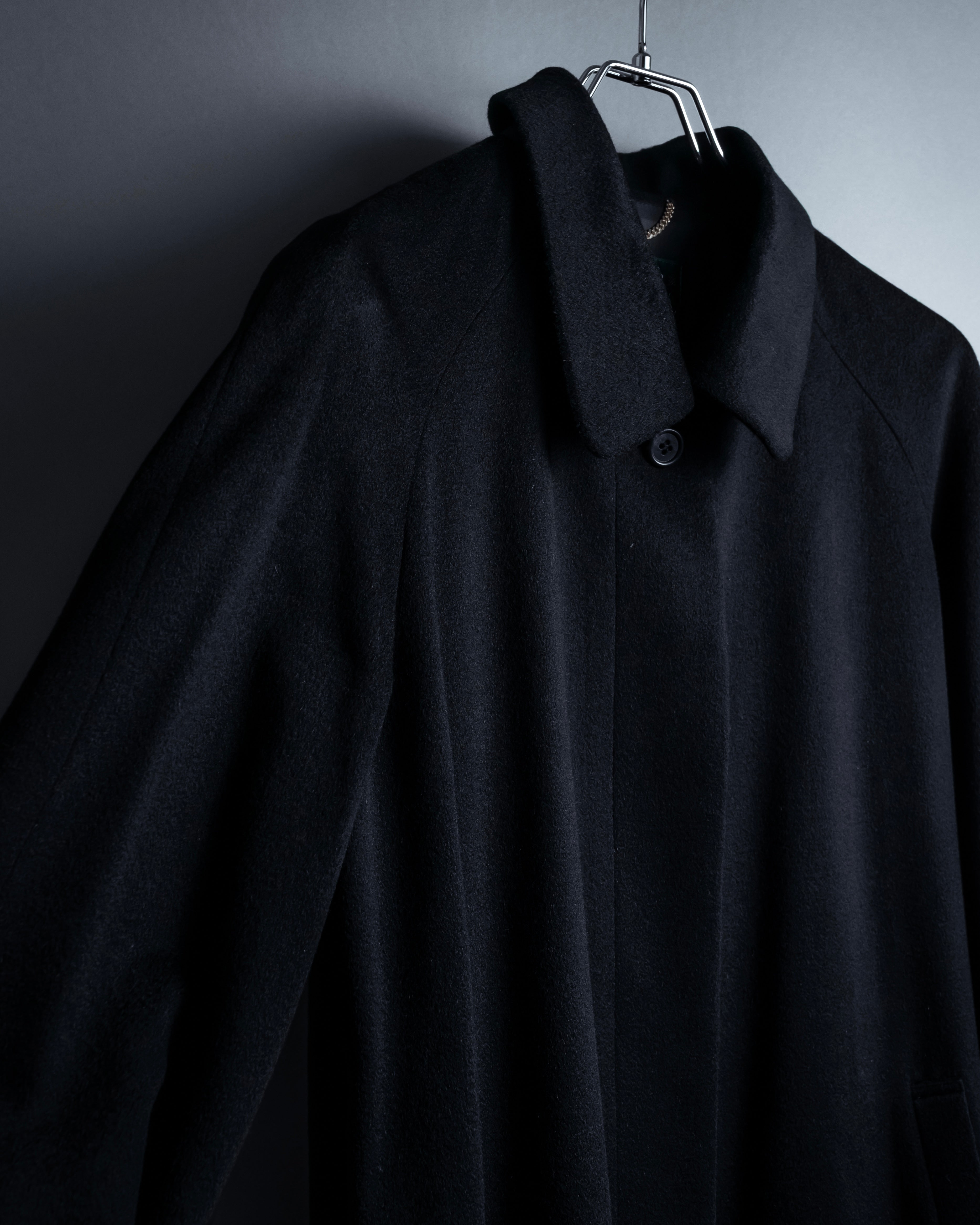 "Vintage raglan sleeve 100% cashmere stand-collar coat"