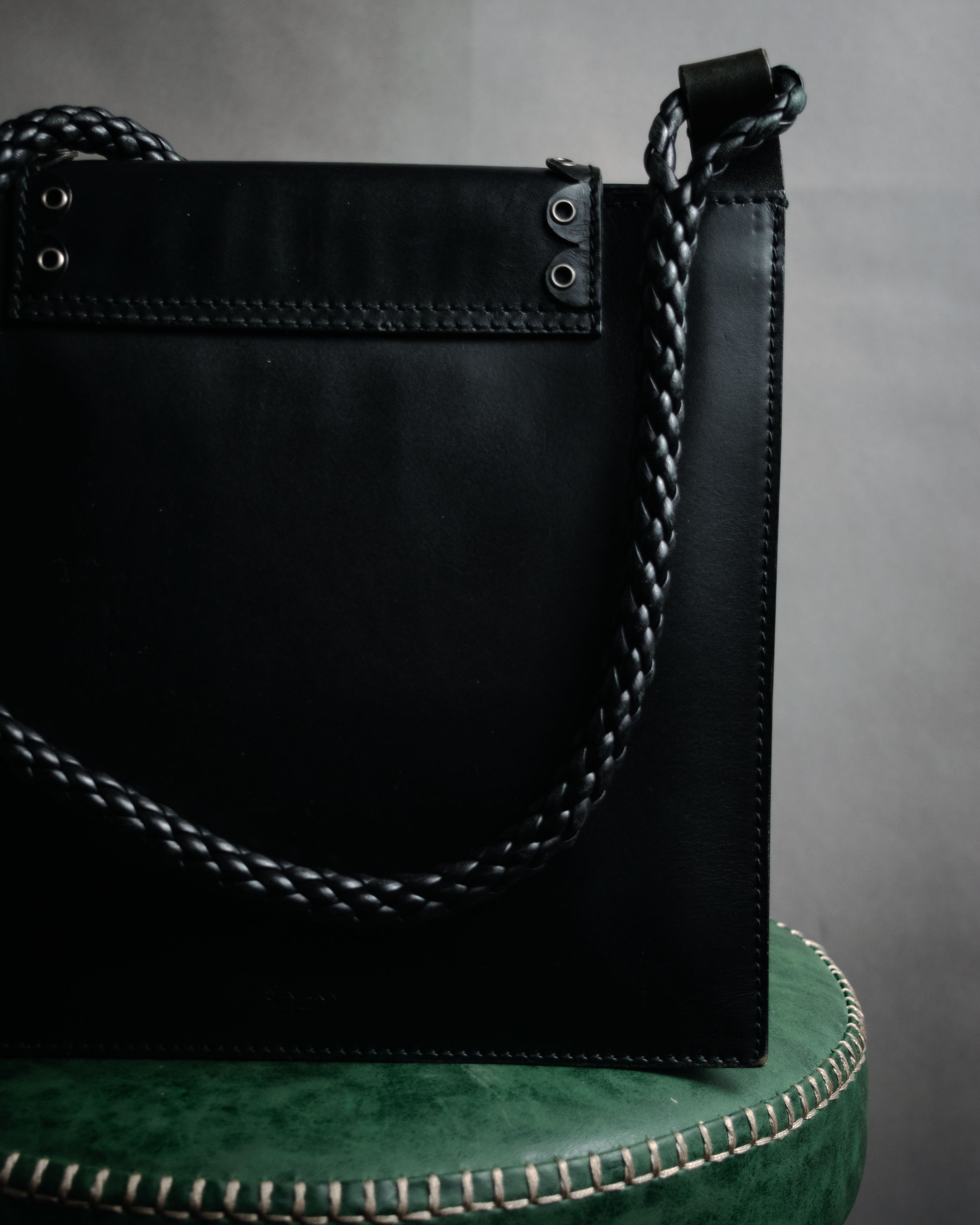 –SPECIAL– “YVES SAINT LAURENT”
2000’s Folk cutwork leather shoulder bag