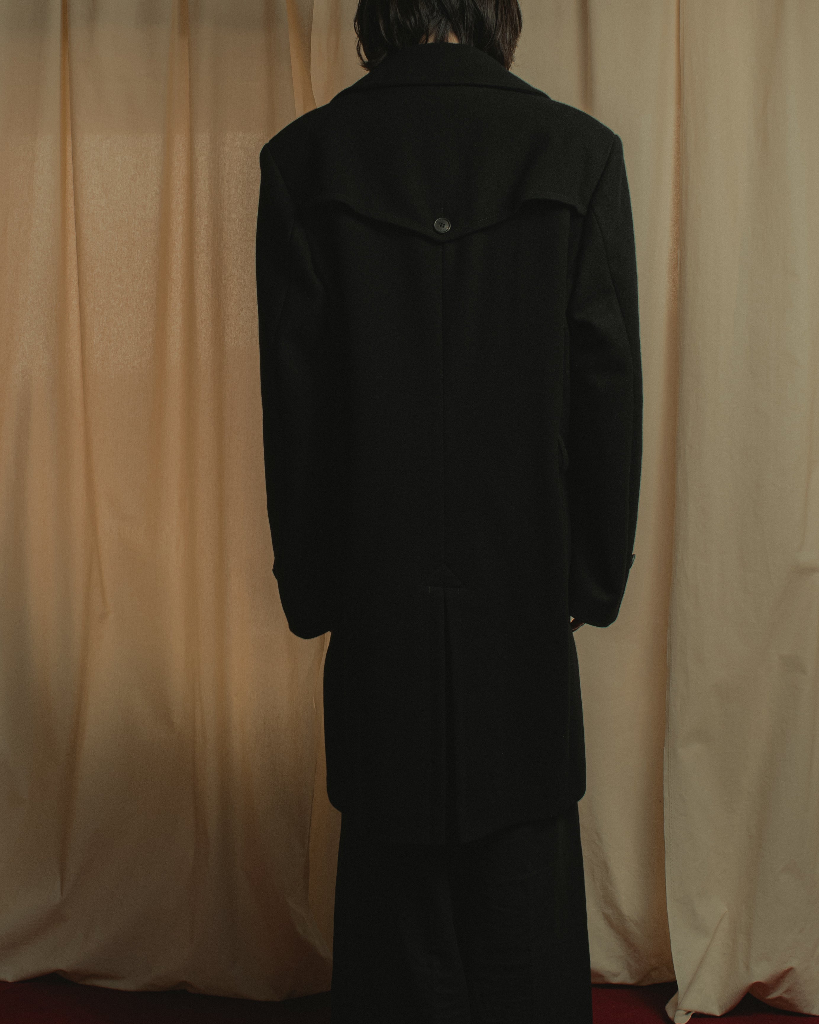 "VIKTOR&ROLF" Sculptural lapel melton coat