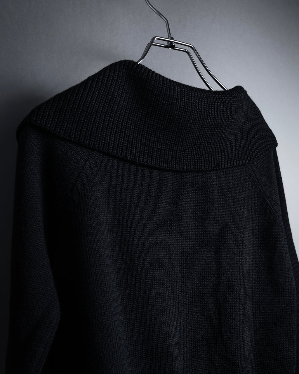 "FENDI" Raglan sleeves short length zip-up knit