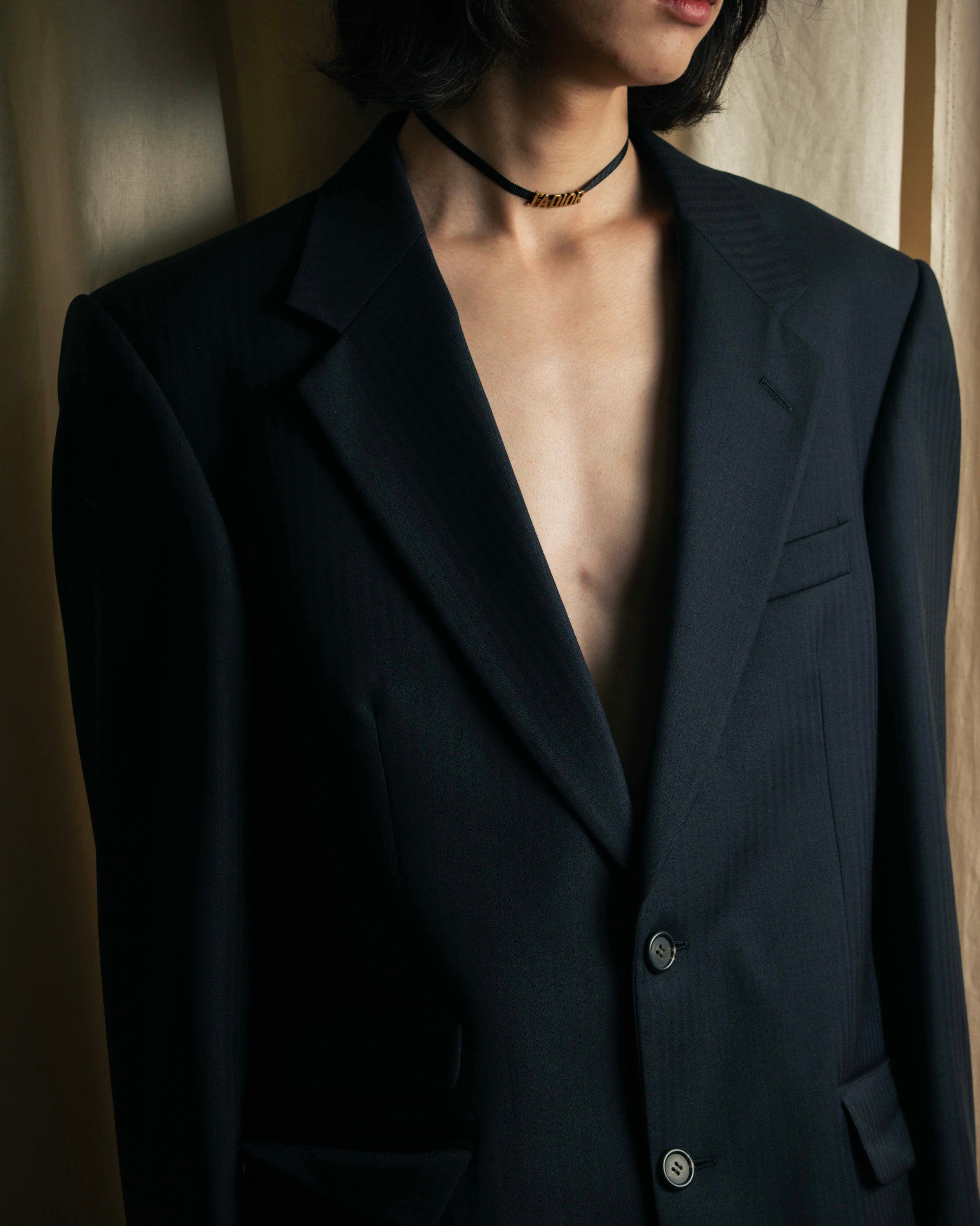 "YVES SAINT LAURENT" Classical tailoring shadow stripe pattern set up