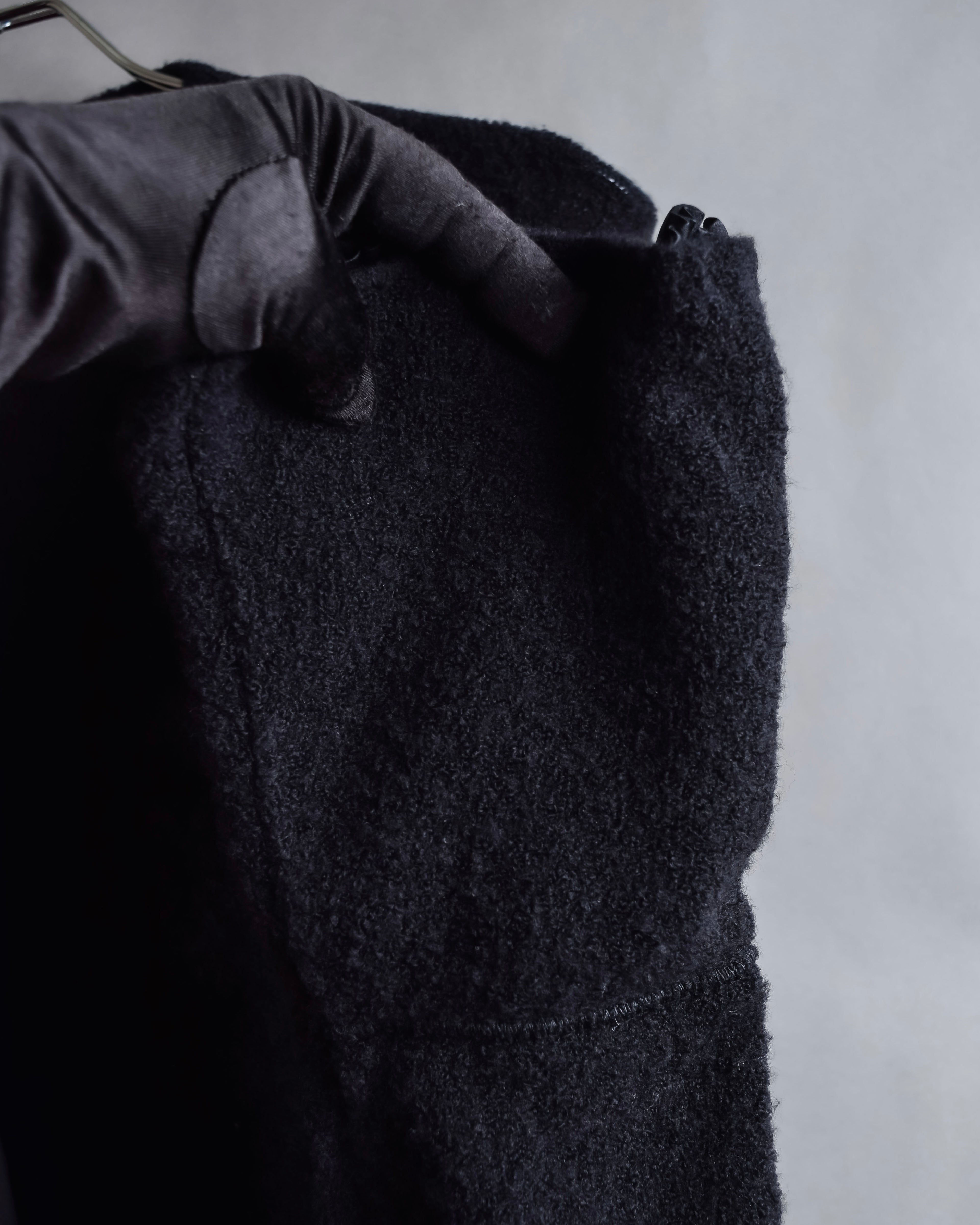 "GIANFRANCO FERRE" Structured wool satin ruffle inner detail set up