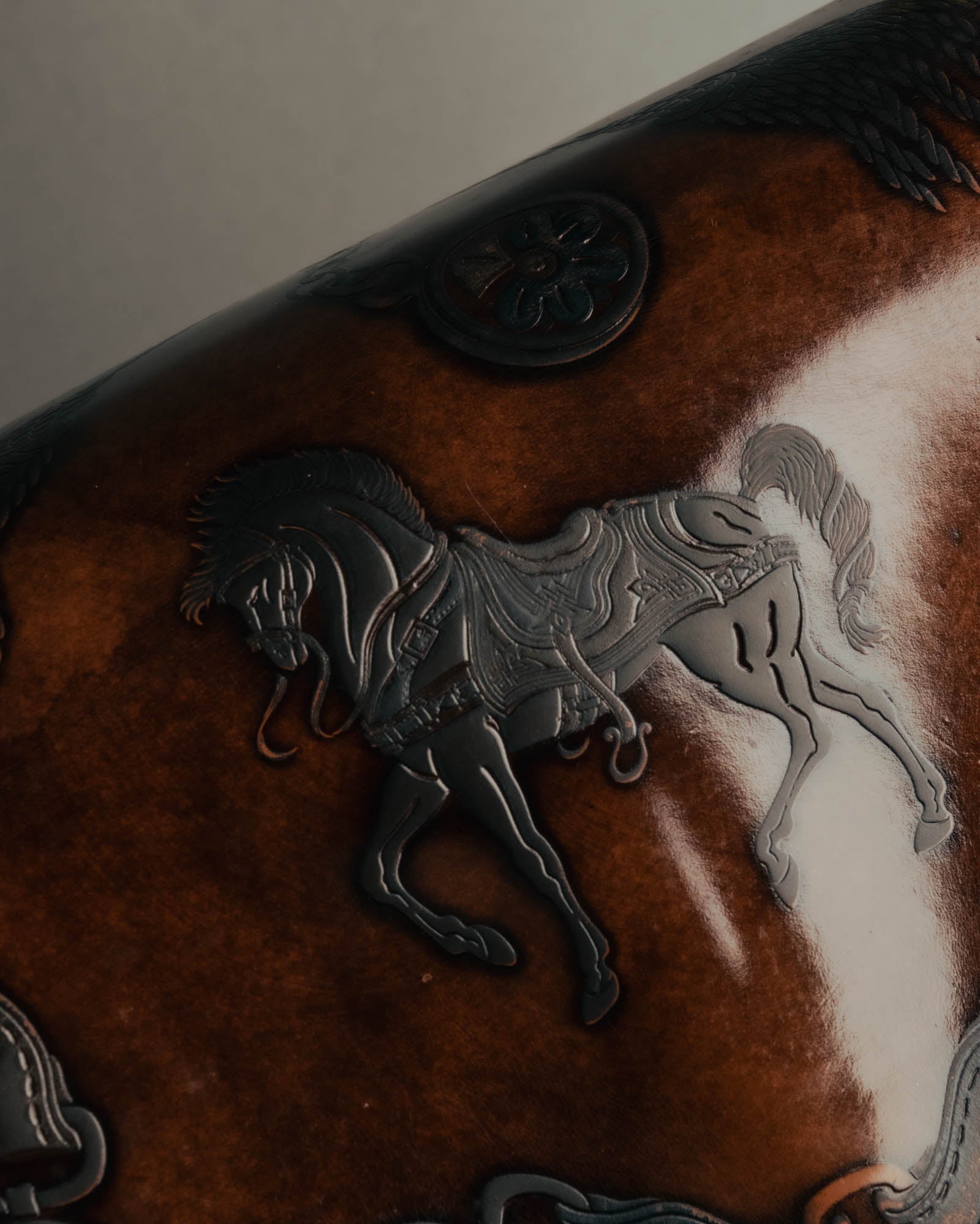“Catsbro” 00’s-10’s Patinated equestrian leather handbag