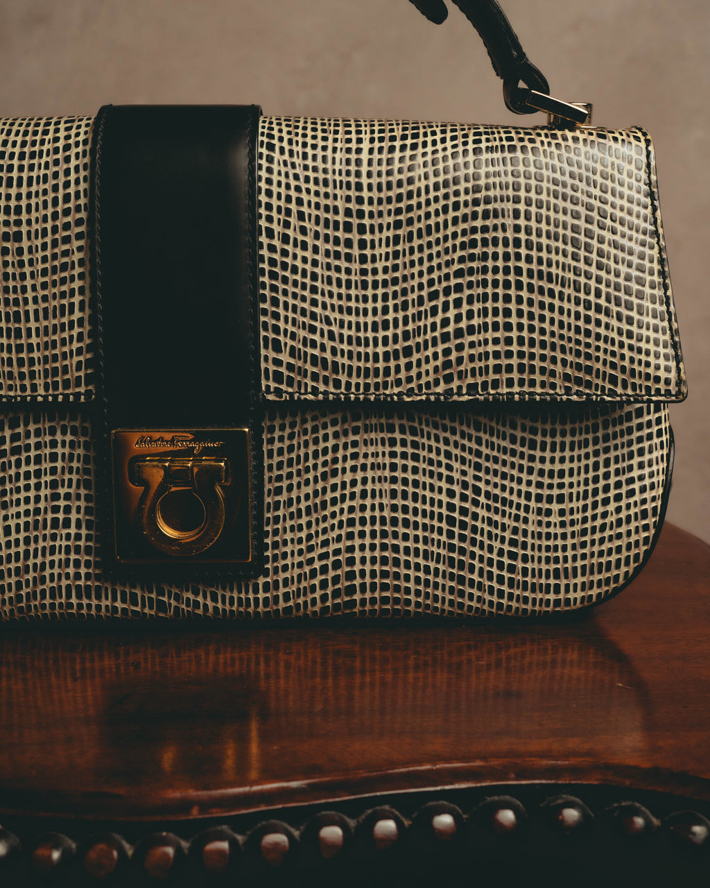 "Salvatore Ferragamo" Crocodile embossed Gancini shoulder bag