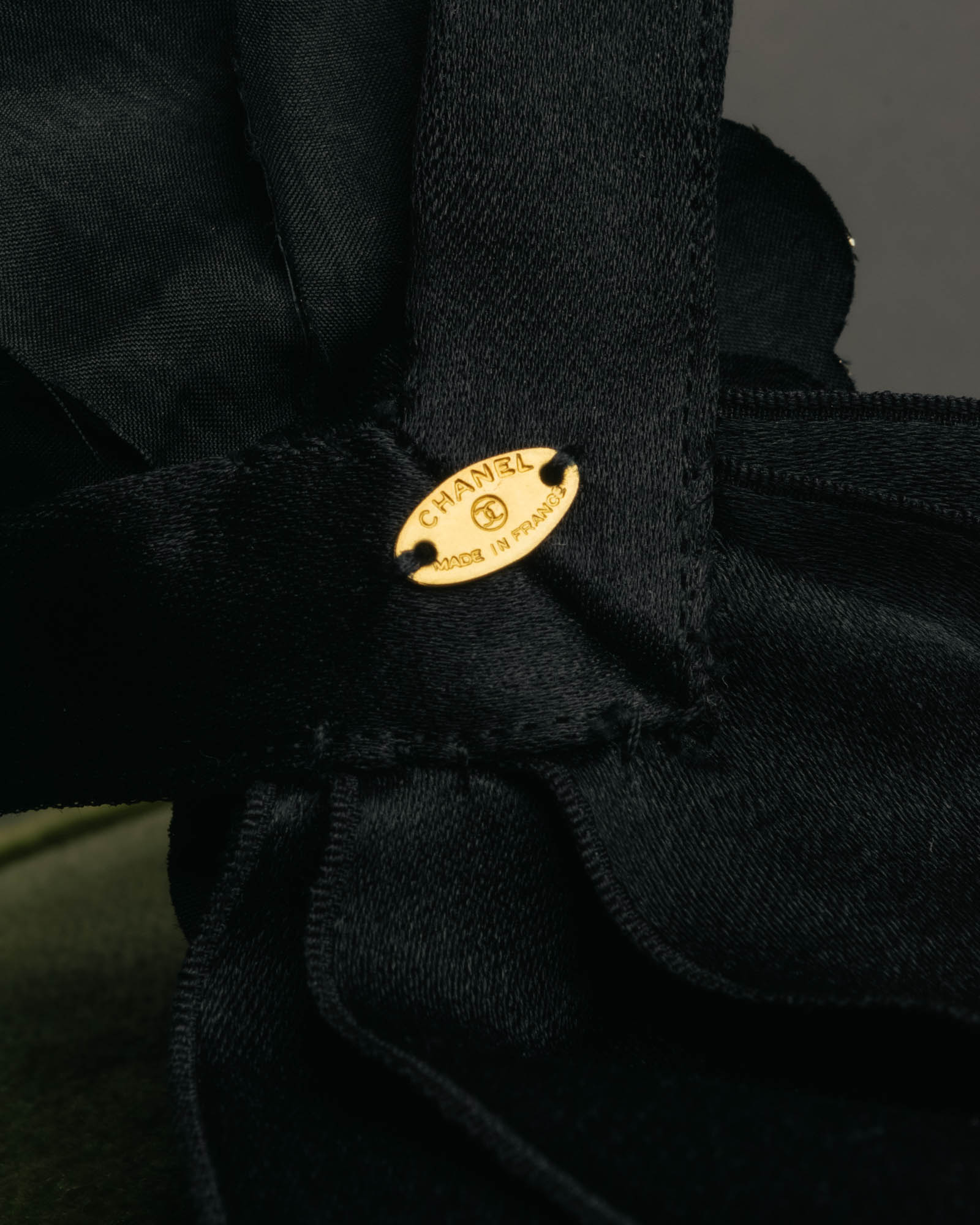 “CHANEL” 2010’s-2020’s camellia ribbon choker