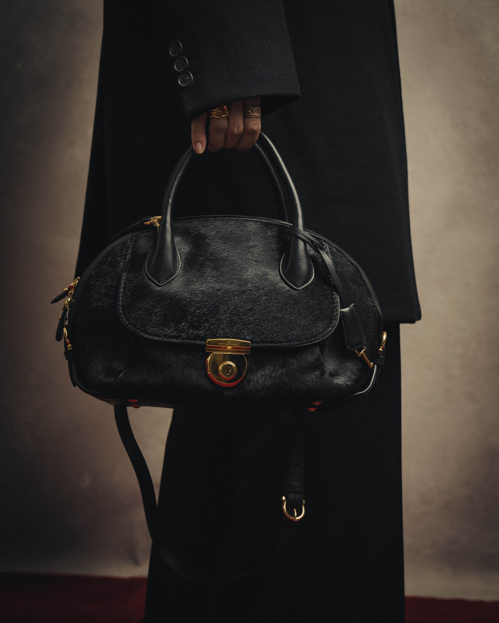 -SPECIAL- “Salvatore Ferragamo“ 90's-00's Gancini pony hair and leather dual-way boston bag