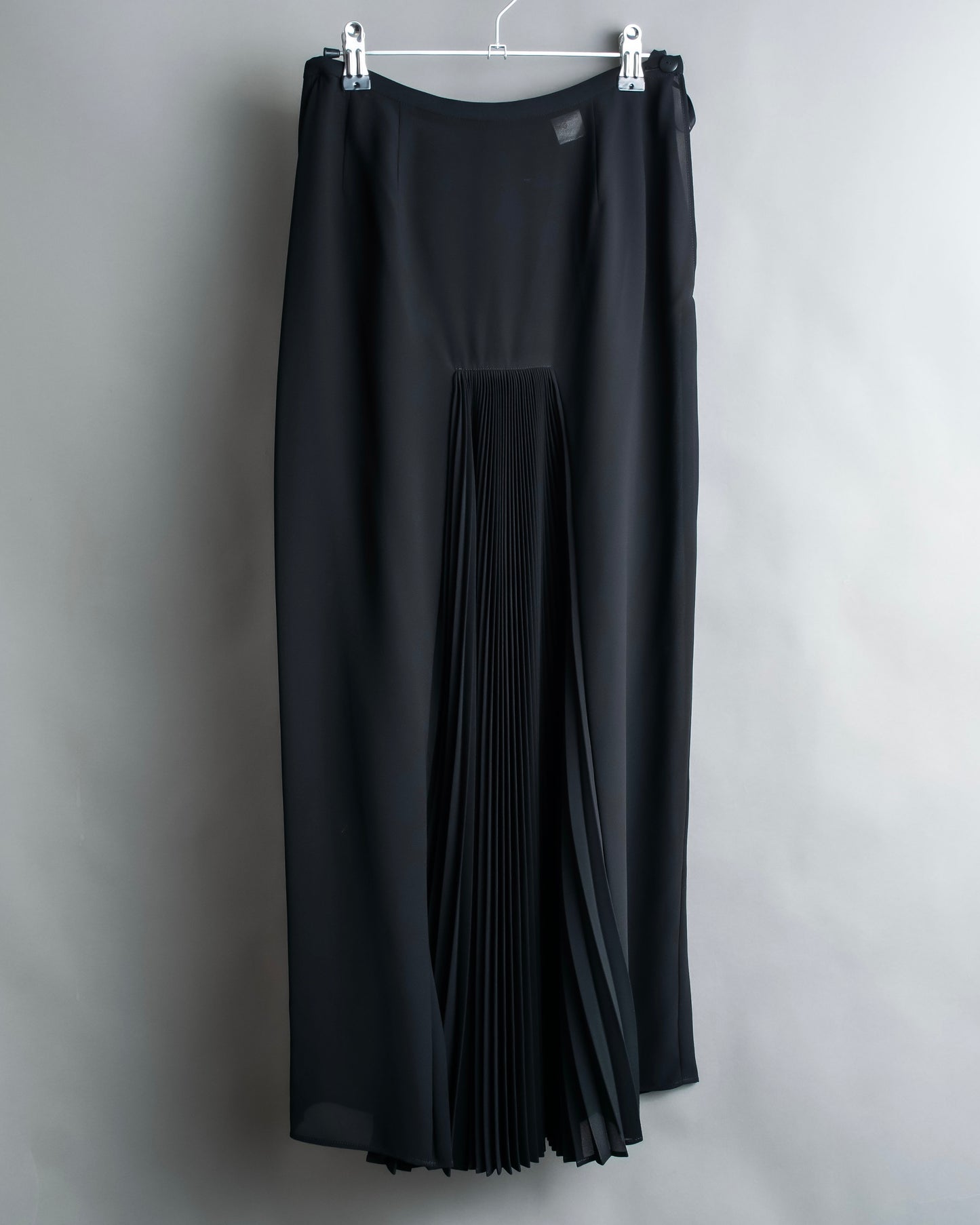 "LUIVALTA" Double breasted long dress and pleated skirt two piece