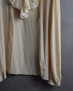 "GUCCI" Michele period frill lace silk bowtie shirt