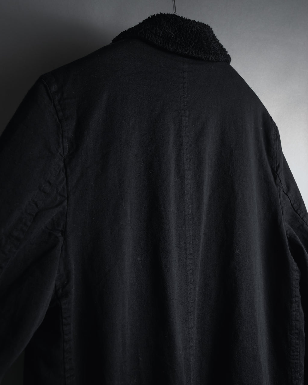 "COMME des GARCONS HOMME"
Utility zip pocket coat