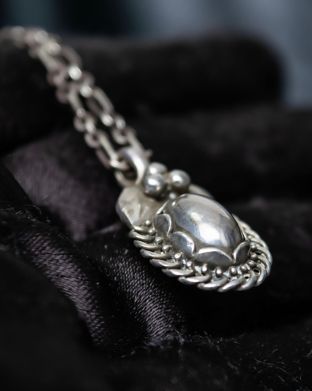 “Georg Jensen” Pendant of the year 1992 silver necklace