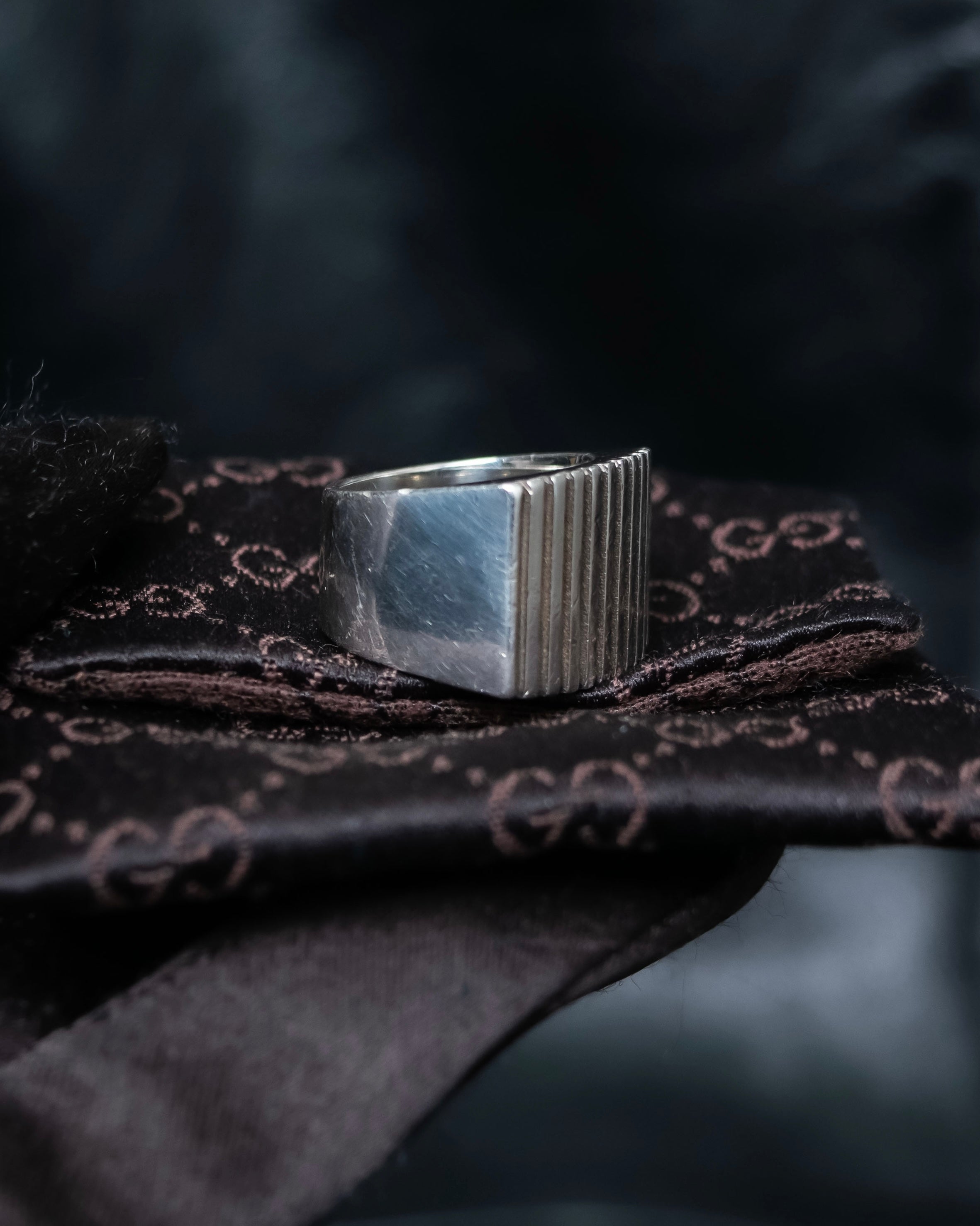 "GUCCI" Striped design sterling silver ring