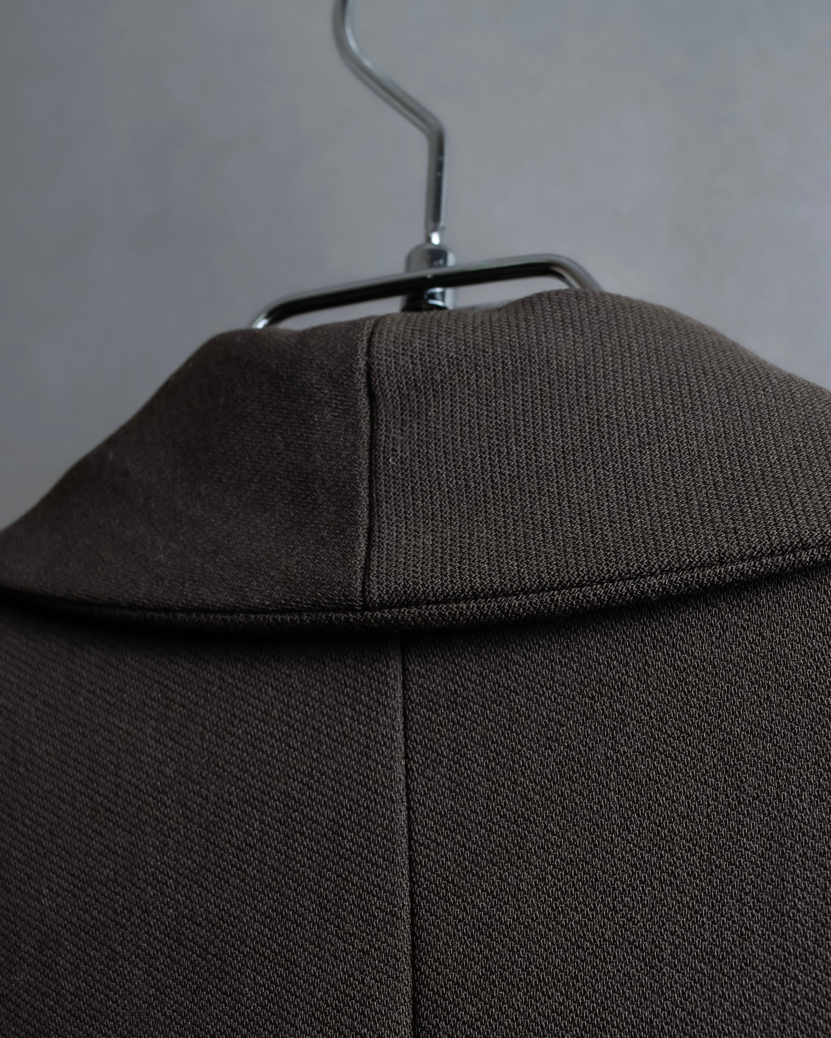 "Christian Dior Boutique Paris" Beautiful waist-shape shawl collar long coat