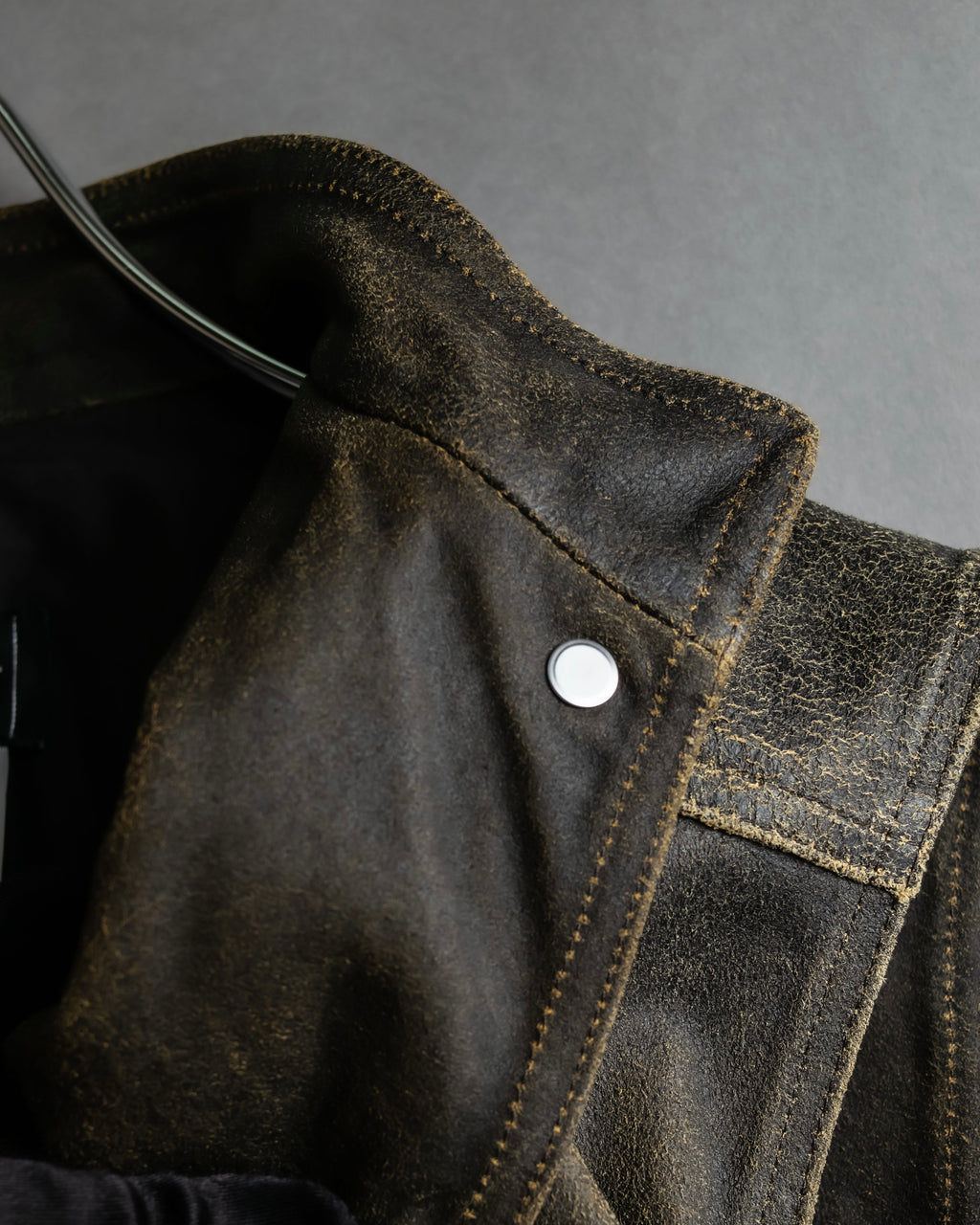 "CHANEL" 2000AW Karl Lagerfeld period calf leather vest