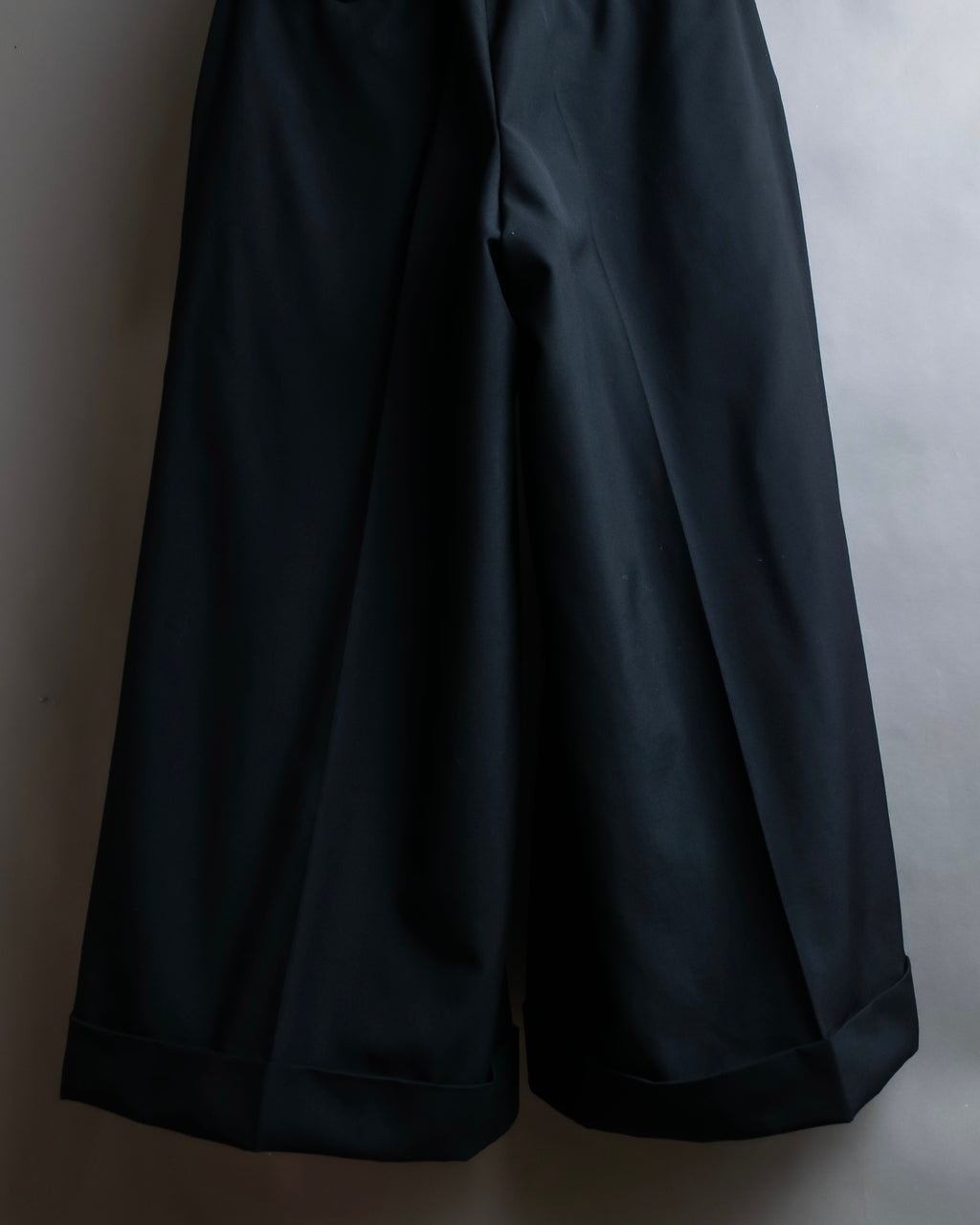 "COMME des GARCONS" Ruffle & tulle asymmetrical docking sarouel slacks
