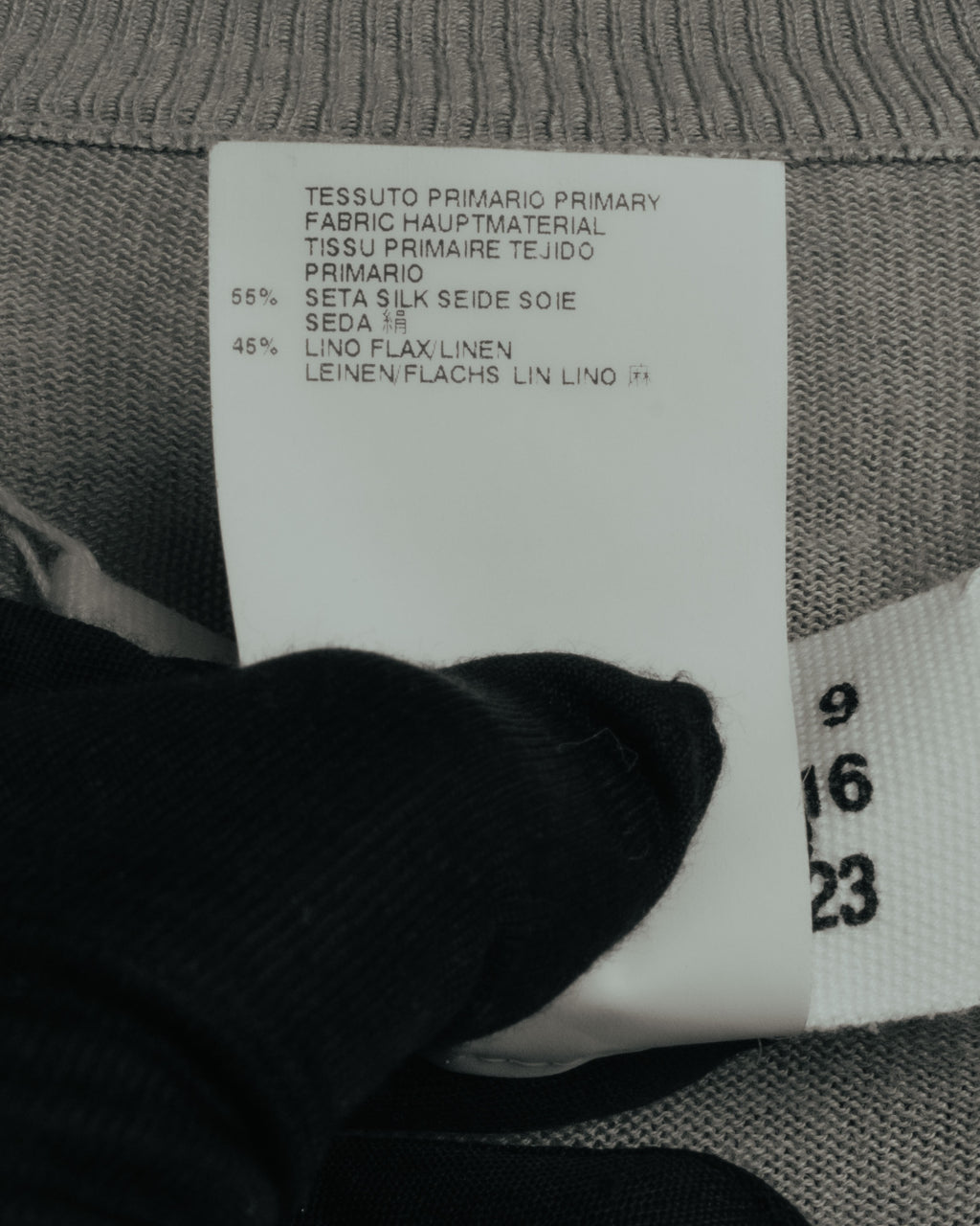 “Maison Martin Margiela” 2012SS line 4 oversized draped knit cardigan