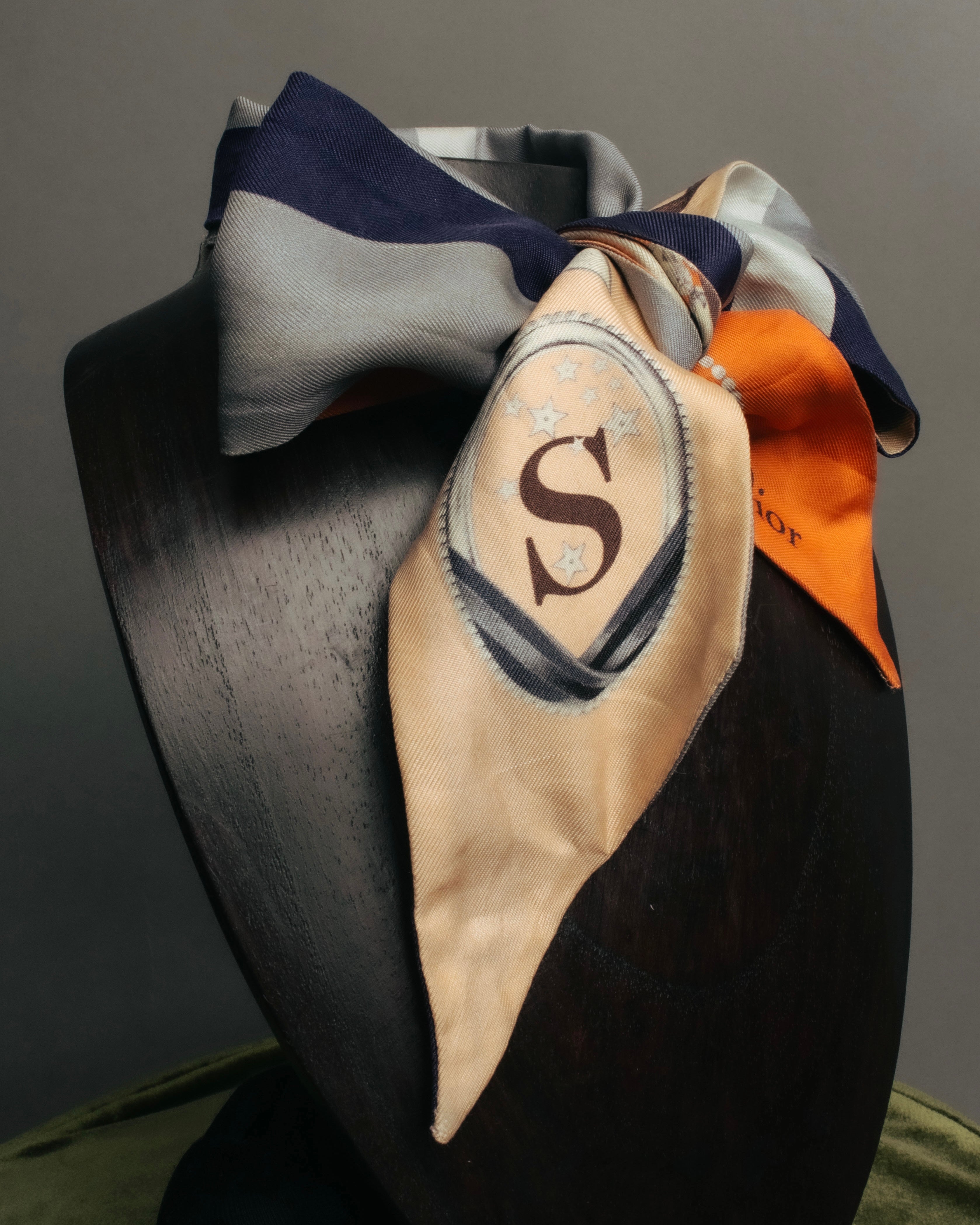 “Dior” 2017-2022 Lucky star mitzah scarf