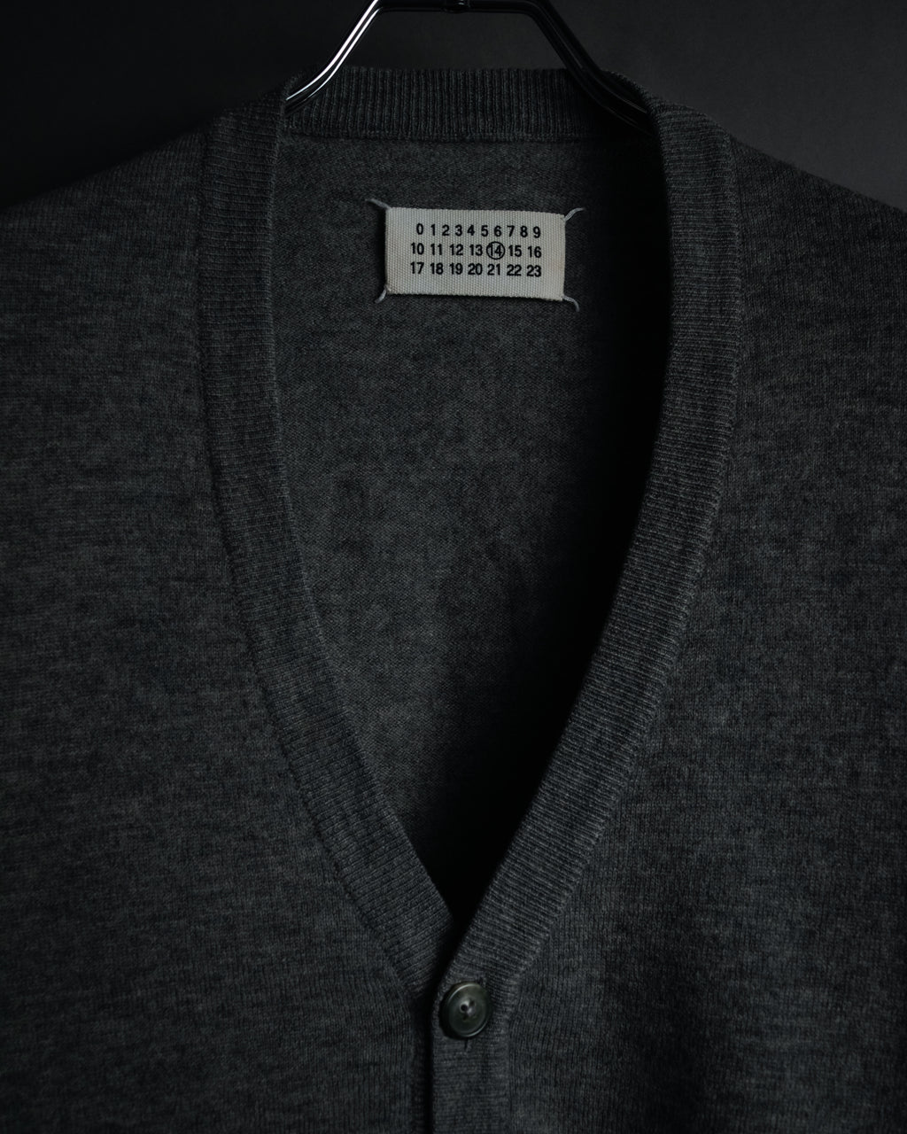 “MARTIN MARGIELA 14” 00’s Elbow patch wool cardigan