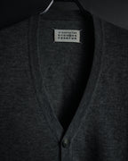 “MARTIN MARGIELA 14” 00’s Elbow patch wool cardigan