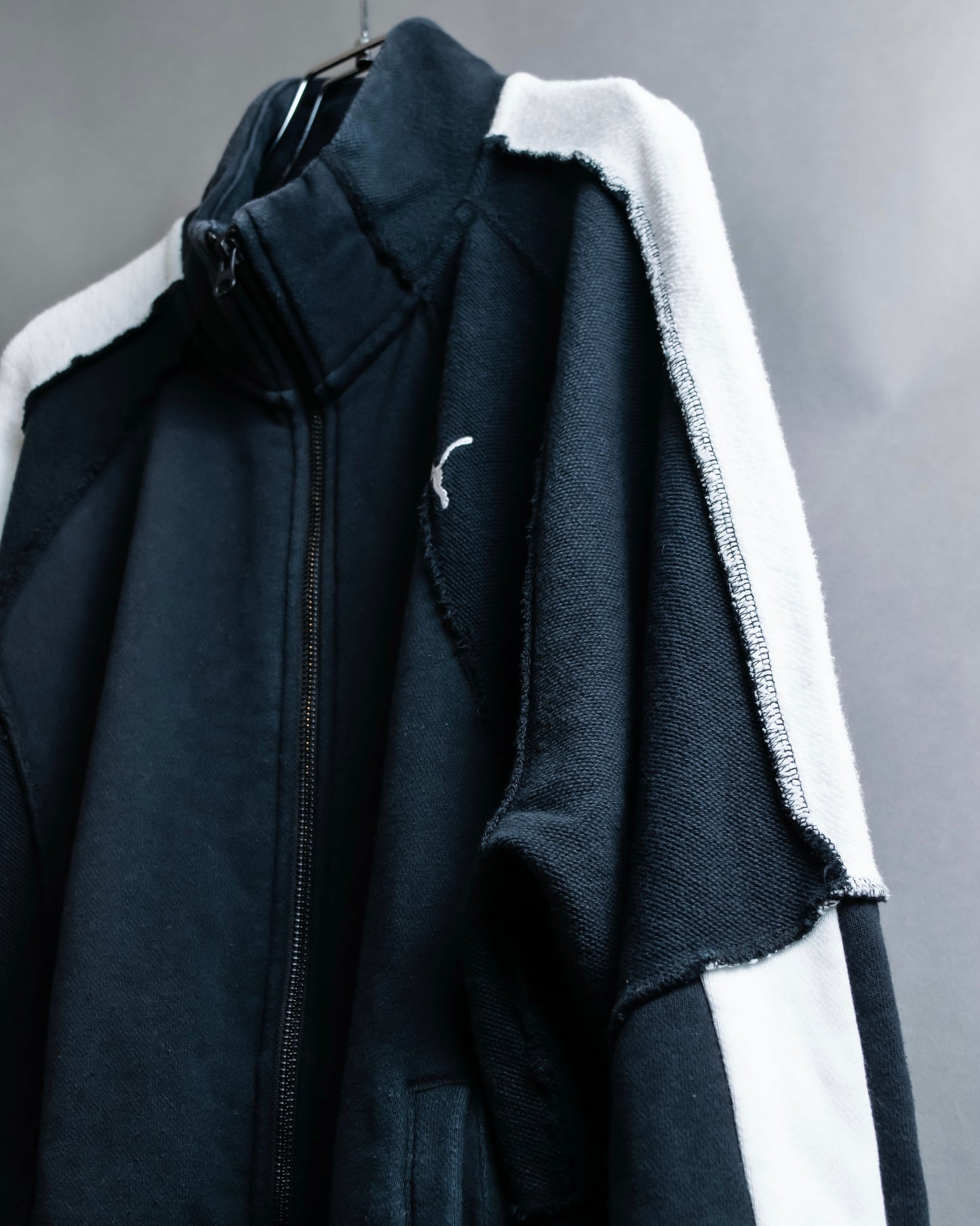 "PUMA" Pile switching design zip up track jacket