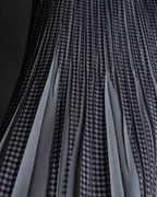 "PLEATS PLEASE ISSEY MIYAKE"
Gingham check sheer combination pleated skirt