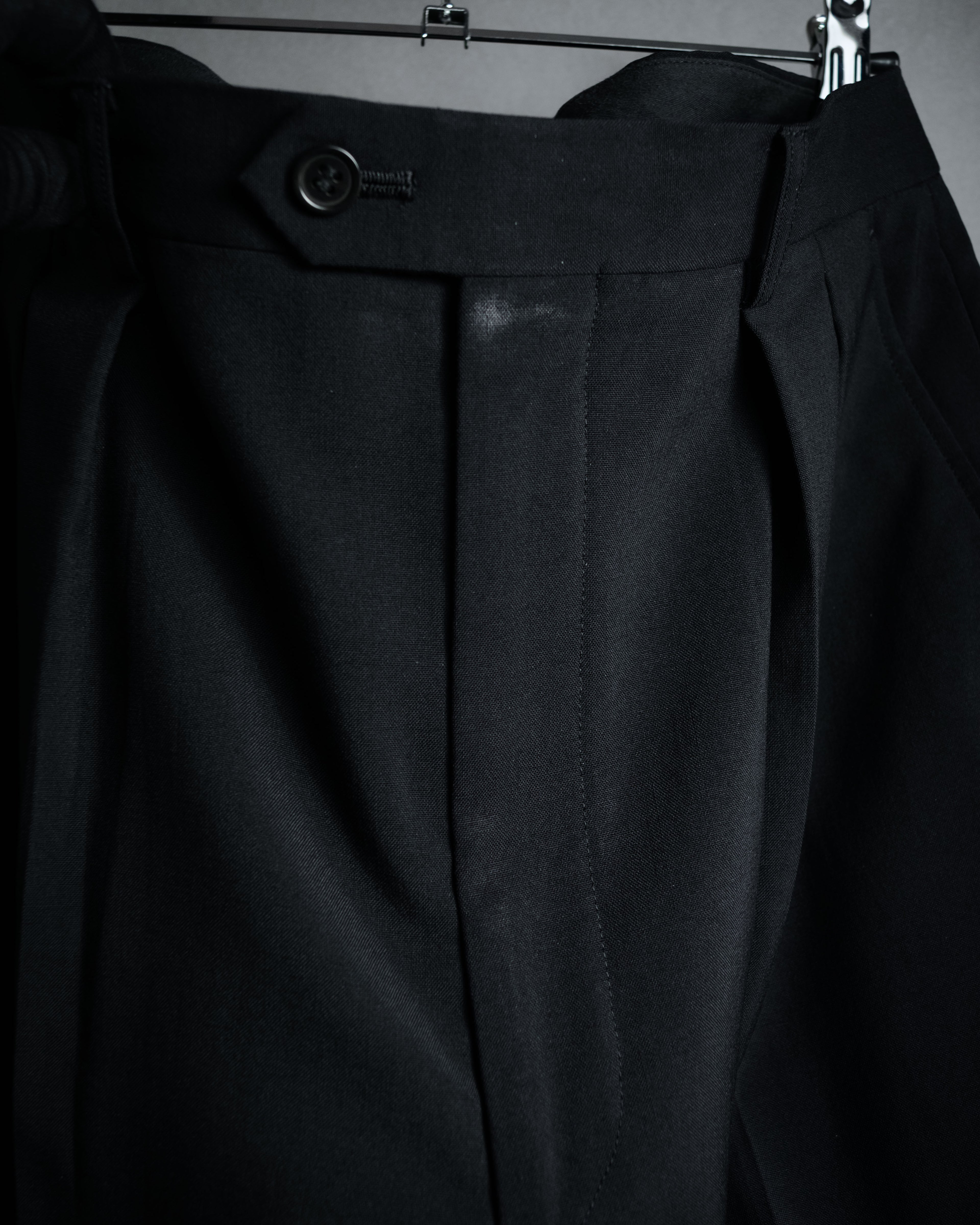 "Paul Smith" 90’s classic pinstripe three-button suit set-up