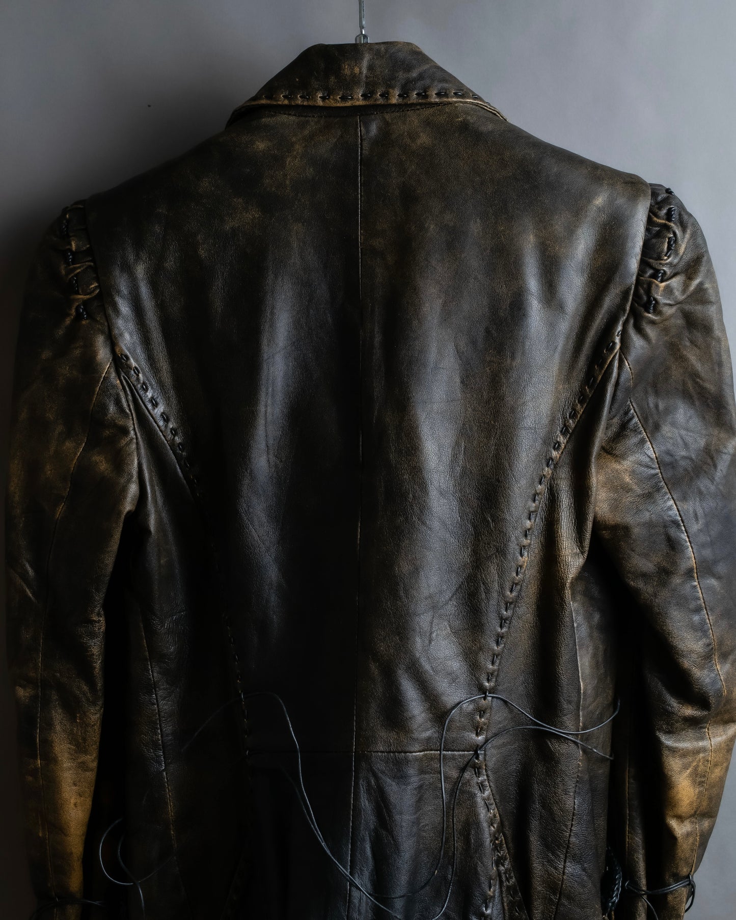 "ROBERTA SCARPA" 100% lamb leather gathered design shaped jacket