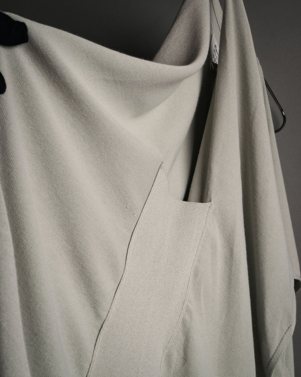“Maison Margiela” 2015SS deconstructed cape knit top