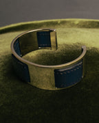 “HERMÈS” 90’s-00’s Leather inset gold metal cuff bangle