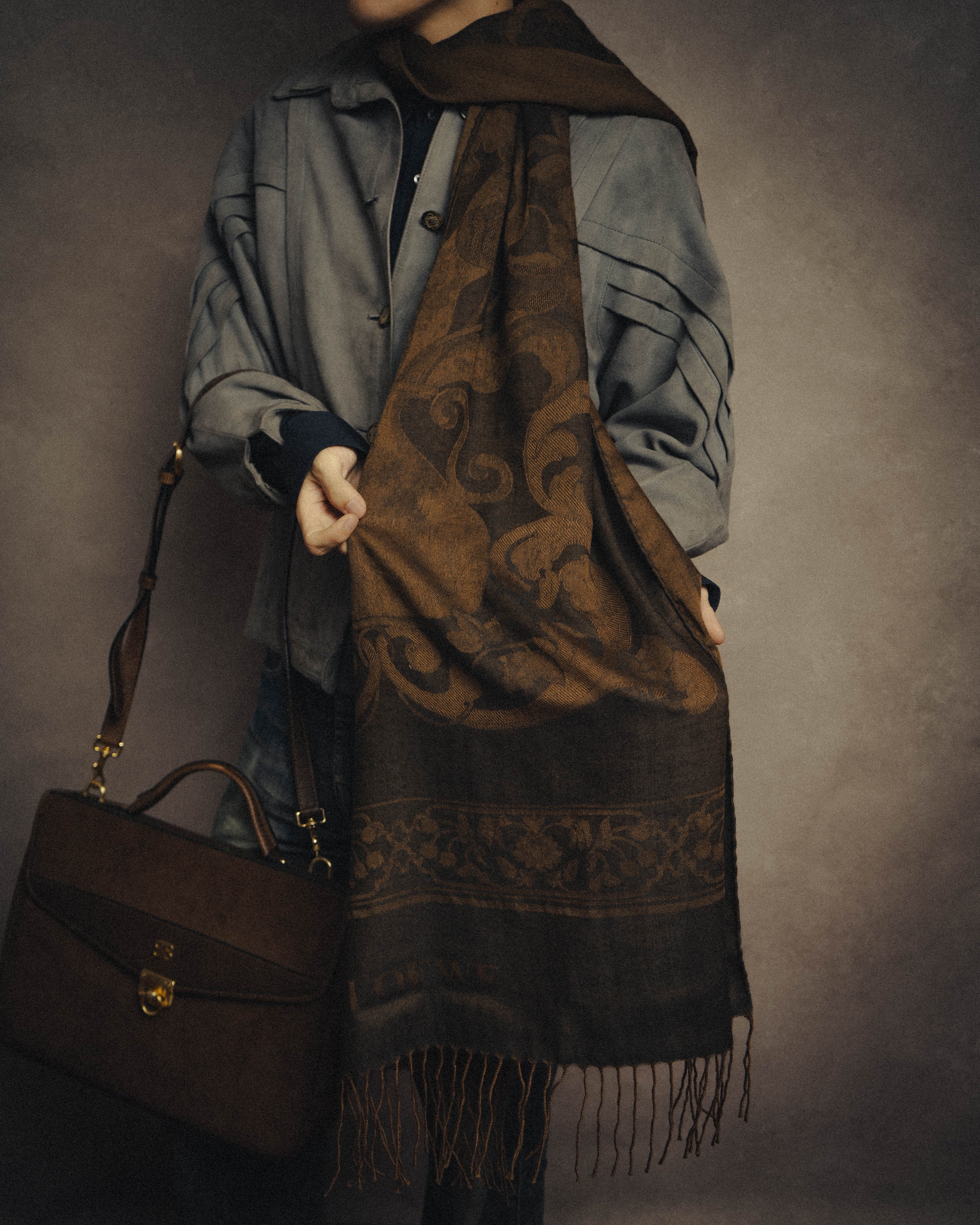 -SPECIAL- “LOEWE” 90’s-00’s Botanical anagram jacquard fringe stole