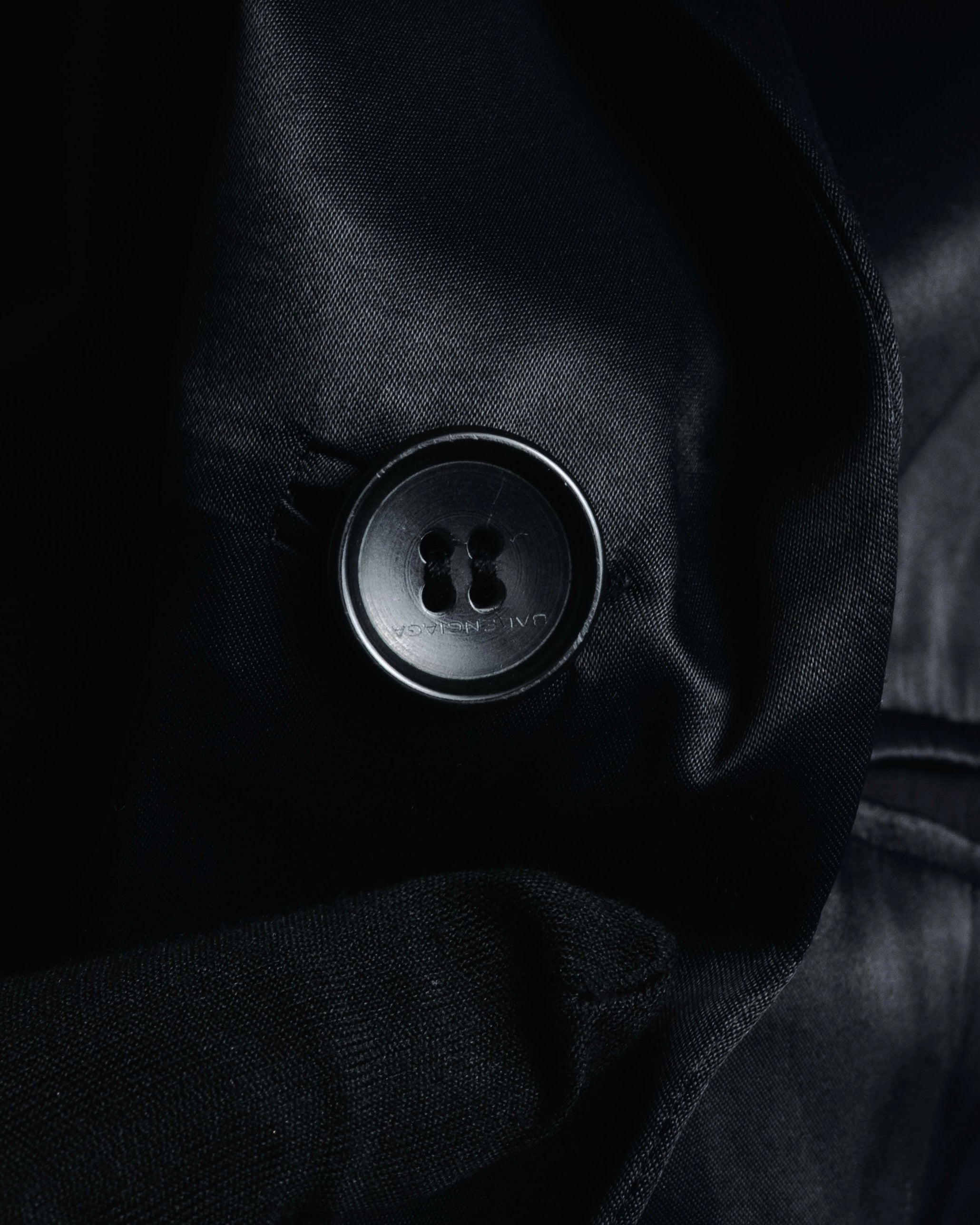 "BALENCIAGA.PARIS" 2008-2009 Sculptural satin shawl collar tuxedo jacket