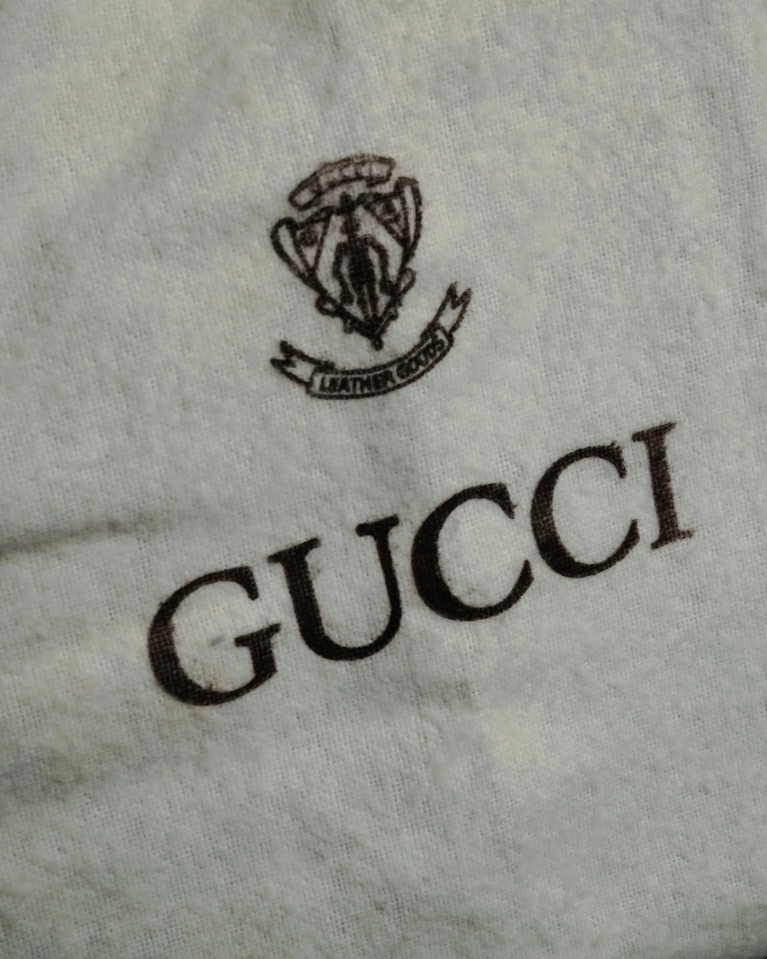 "GUCCI" 70’s boutique push lock box calf shoulder bag