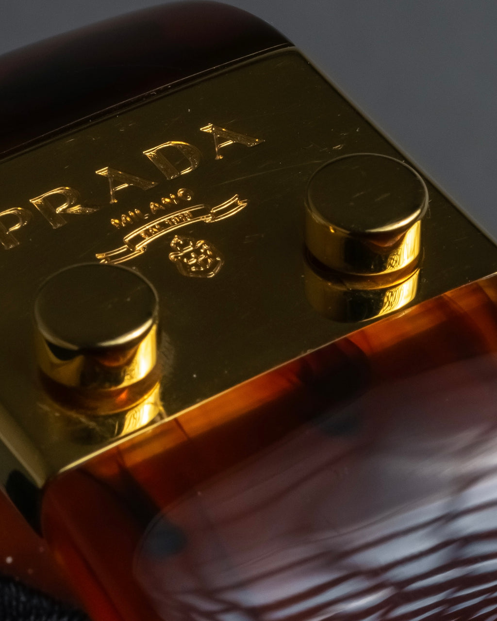 -MOOD Christmas Collections-
"PRADA" Miuccia Prada design tortoiseshell architectural bangle