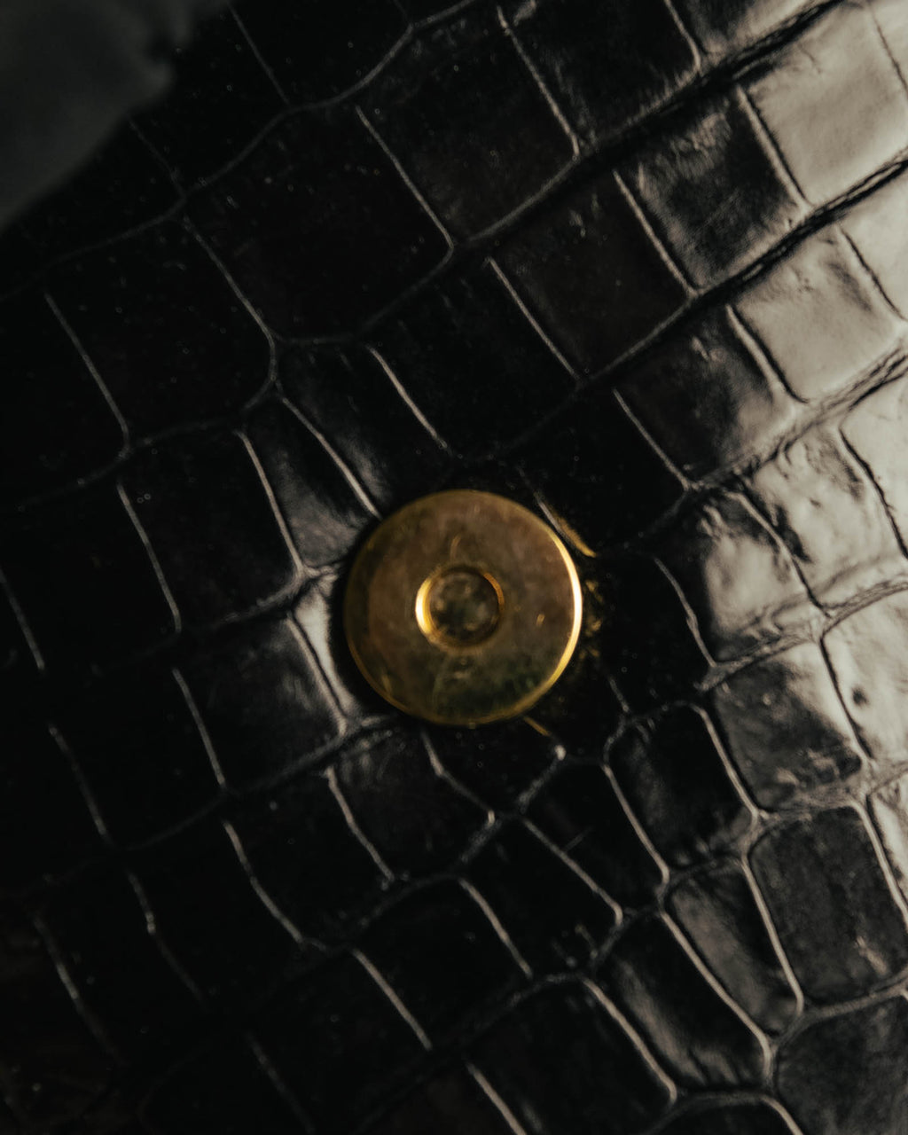 “Salvatore Ferragamo” 90’s-00’s crocodile embossed structured tote bag