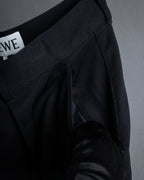 "LOEWE" Three-dimensional pattern design wide slacks