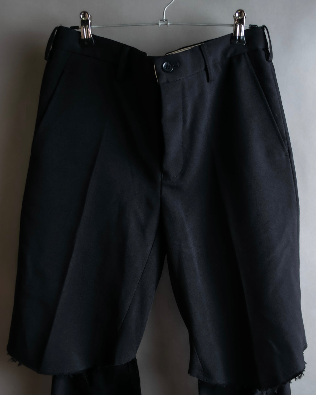 "COMME des GARCONS HOMME PLUS" 19SS Cut-off design slacks