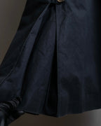 "LOUIS VUITTON" Metal button detailing belted trench coat