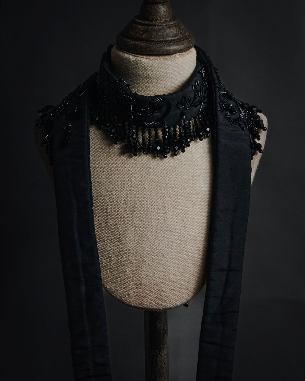 –SPECIAL– "DRIES VAN NOTEN"
2008-2014 Beaded fringe tie choker collar