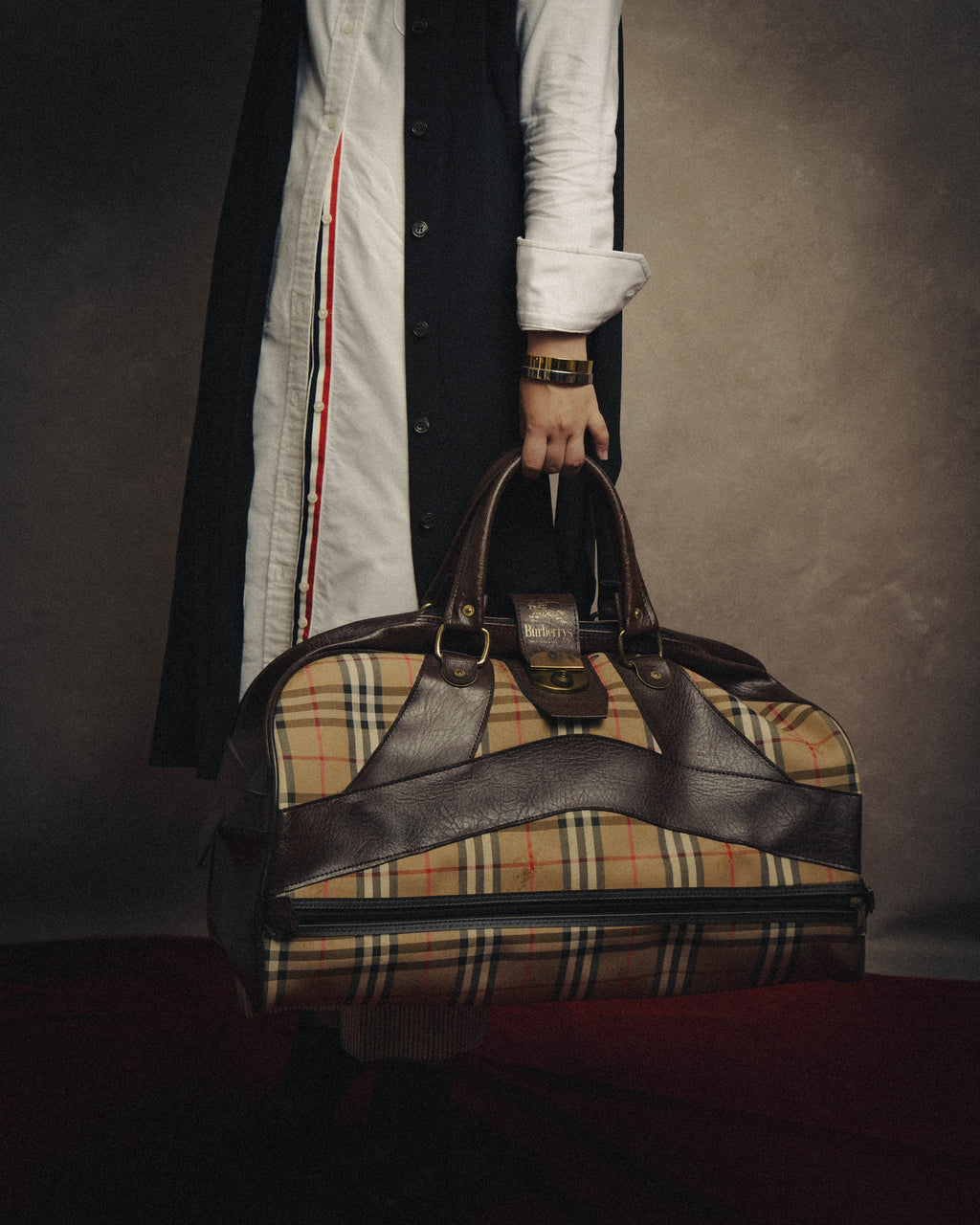 -SPECIAL- "Burberrys" 80's-90's Classic check textured leather boston bag