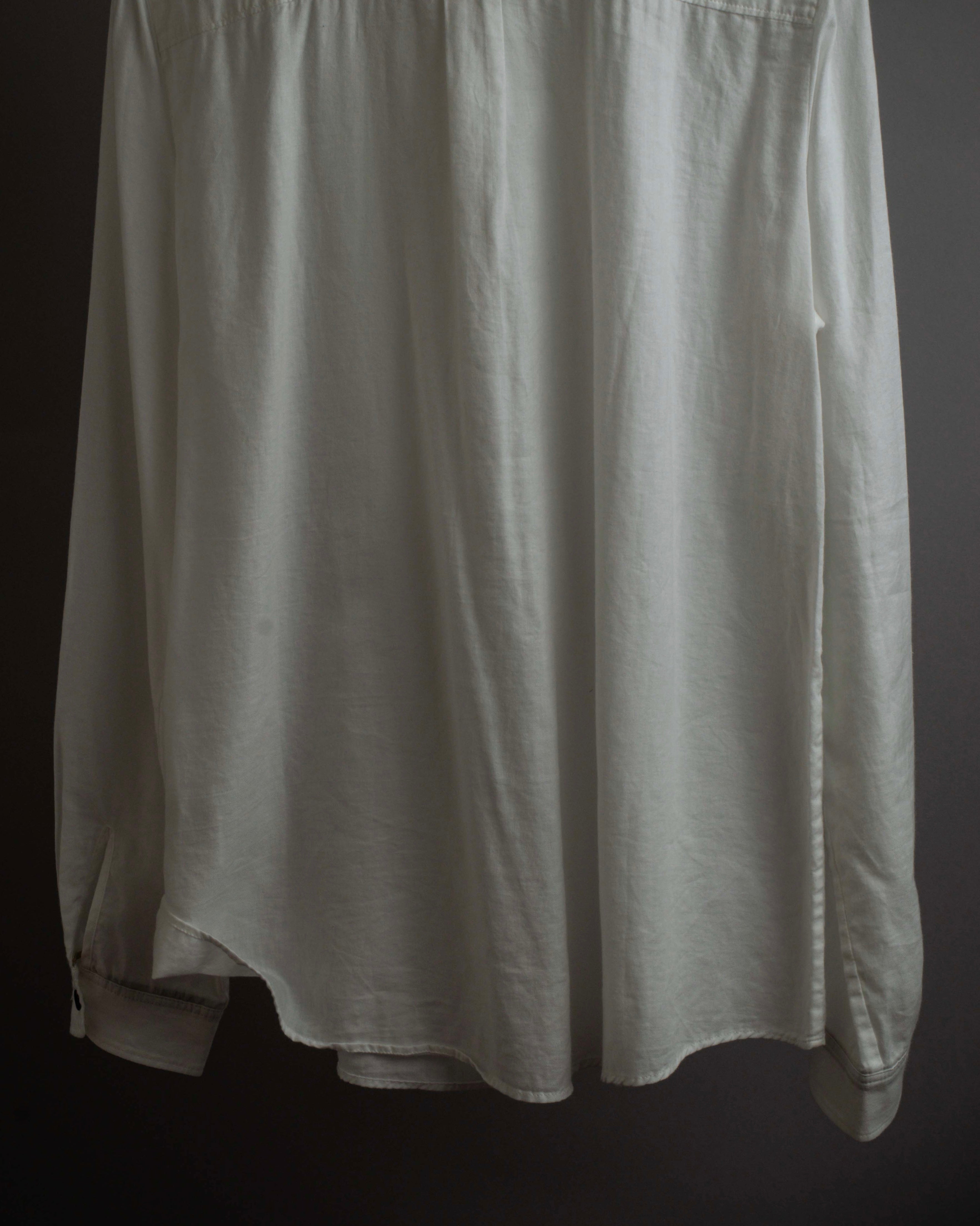 "BURBERRY" Frill design collarless blouse