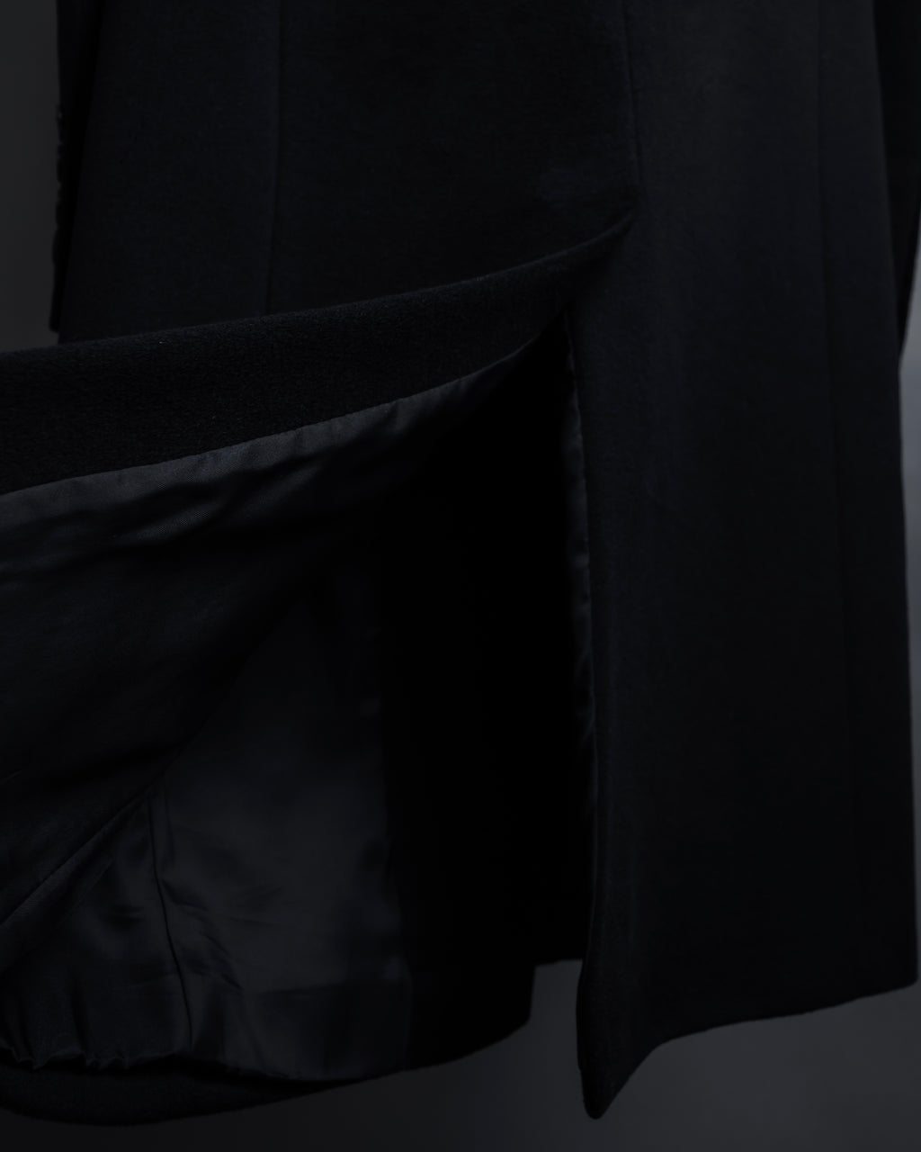 "GUCCI" Michele period solid black wool tailored coat