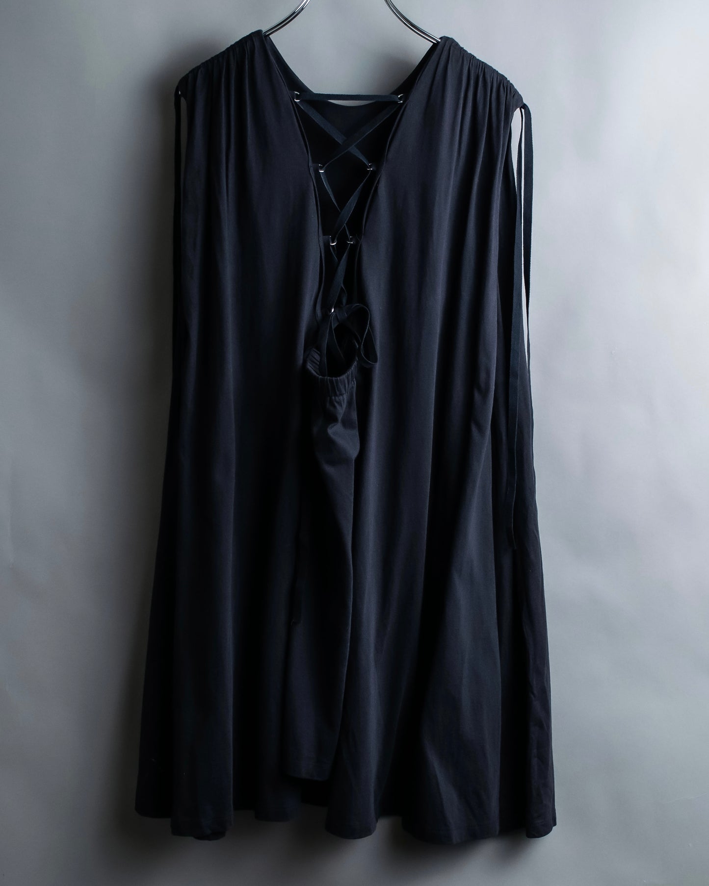 “N°21” Lace up designed no sleeves one piece