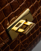 "Franco Parmiggiani" Turn lock design crocodile texture hand bag