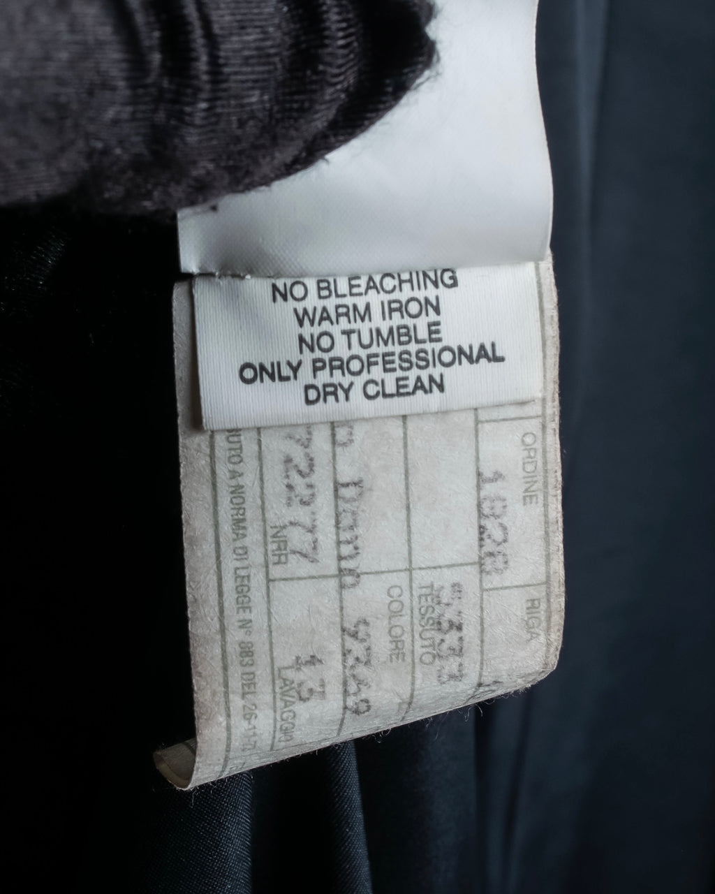 "GIORGIO ARMANI" Stand collar velour long coat