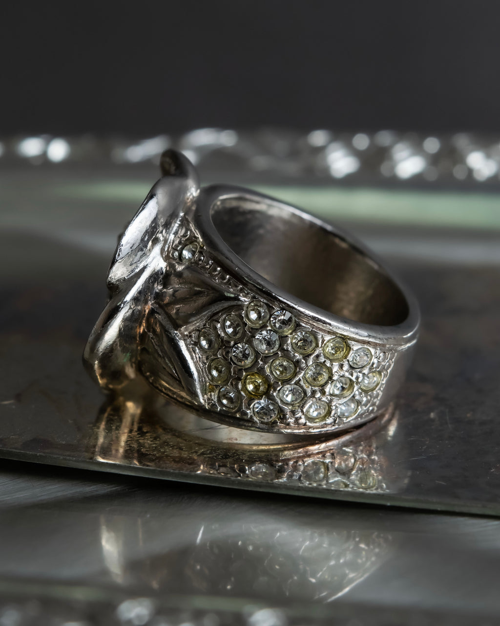 "CHANEL" Camellia motif rhine stone coco mark ring