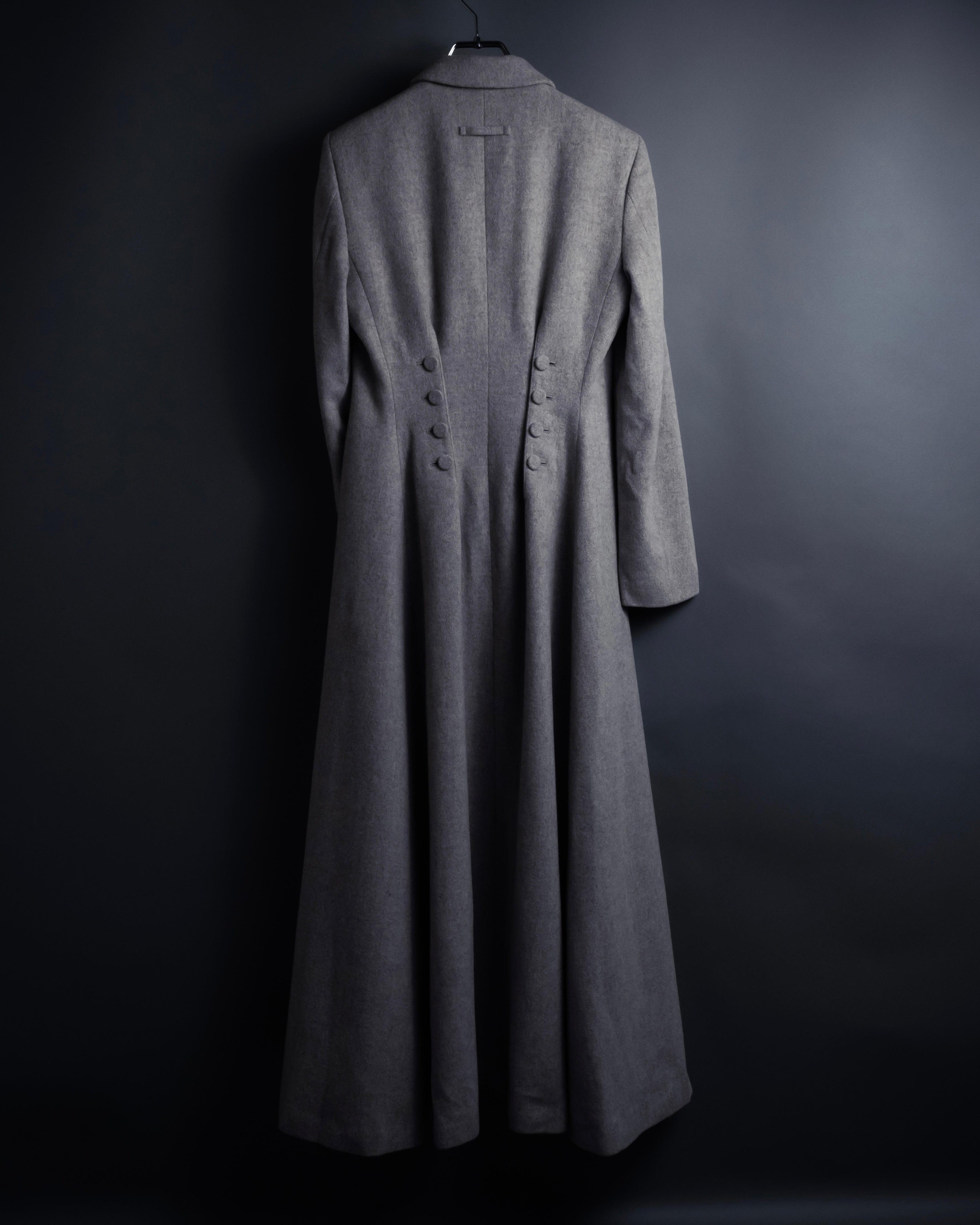 -SPECIAL- "JEAN PAUL GAULTIER"
90's-00's Waist shape A-line silhouette ecryu color super long coat