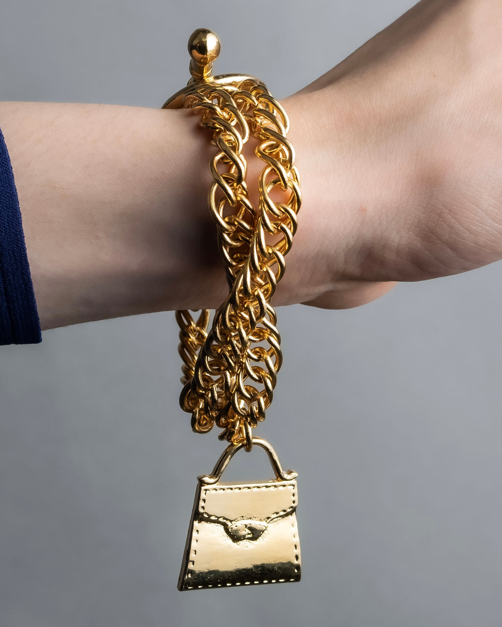 "Karl Lagerfeld" Bag charm mantel chain bracelet